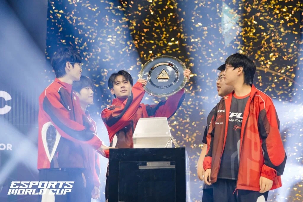 hok-kpl-dream-team-champion-ewc-2024-1024x68311111111111.jpg